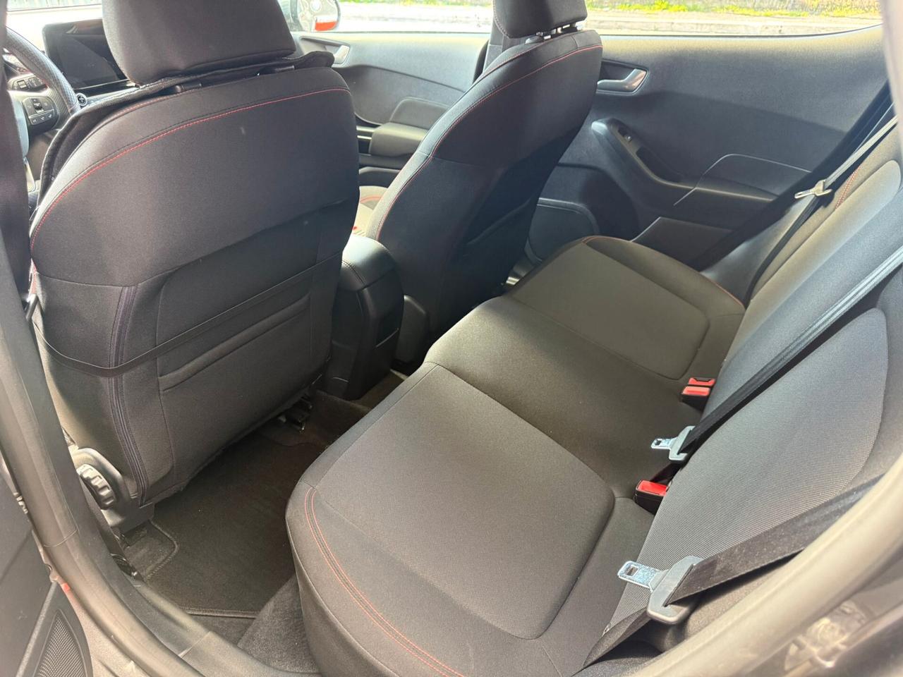 Ford Fiesta 1.0 Ecoboost Hybrid 125 CV 5 porte ST-Line