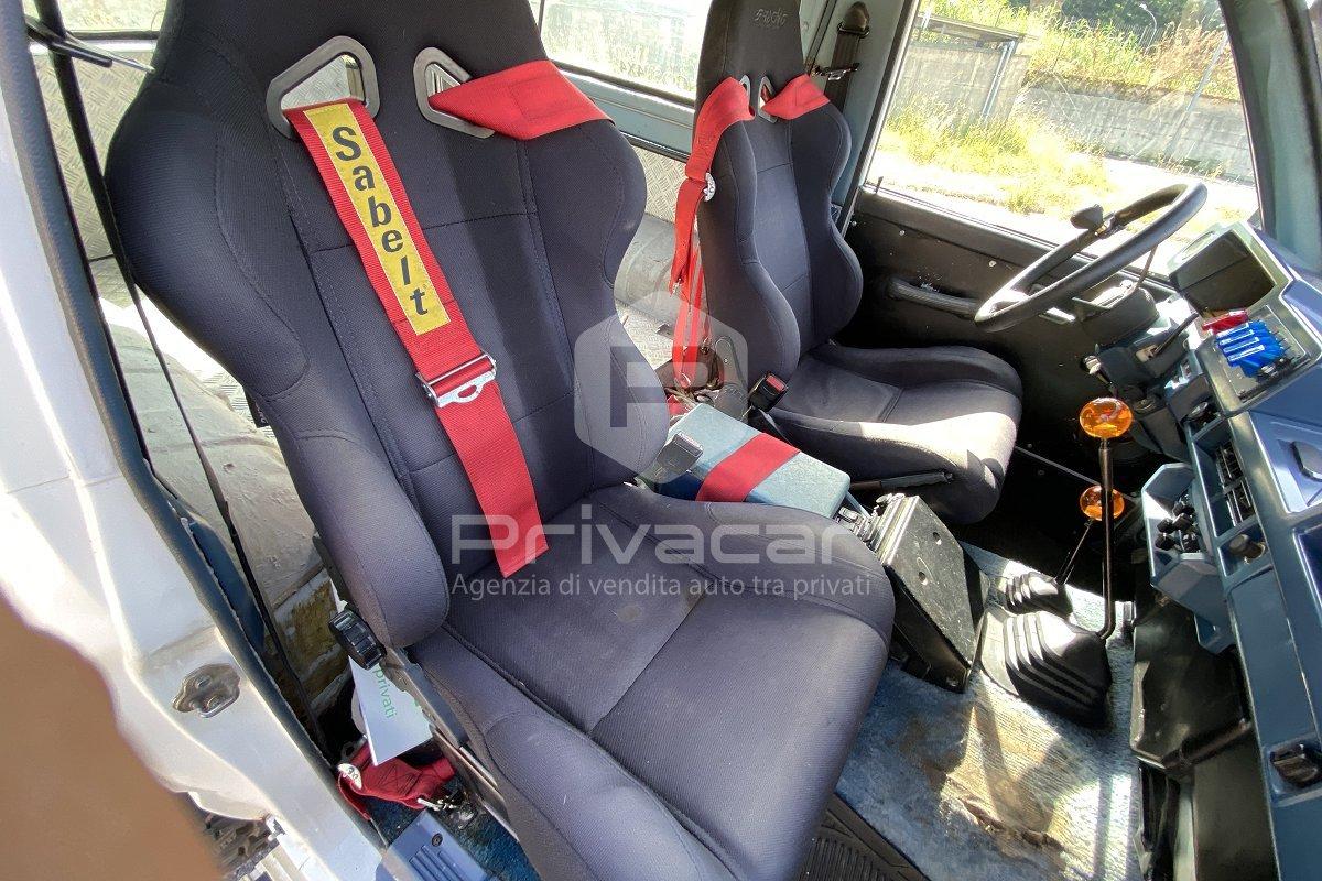 NISSAN Patrol TRL 3.3 diesel Hard-Top autocarro