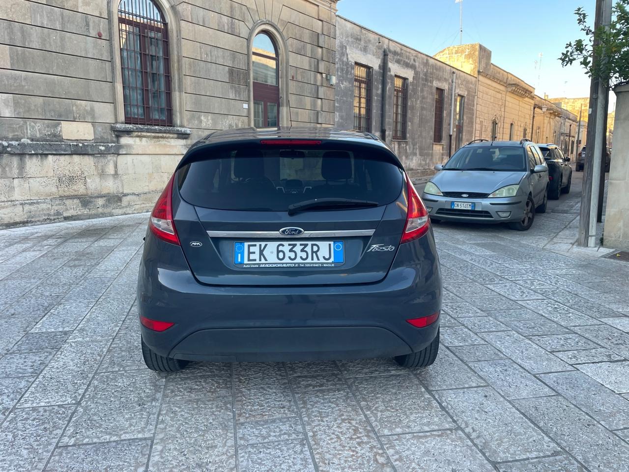 Ford Fiesta 1.4 TDCi 70CV 5 porte Titanium