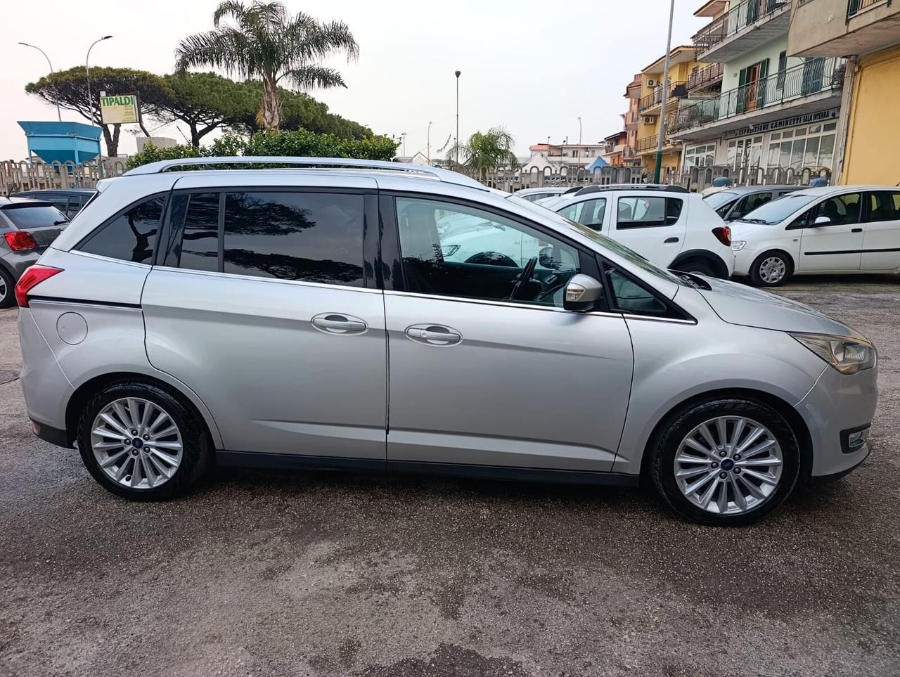 Ford C-Max7 1.5 TDCi Titanium 2016