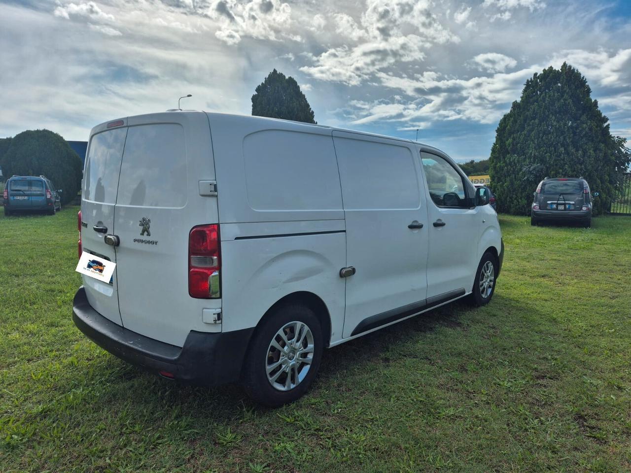 Peugeot Expert 115 Premium Compact