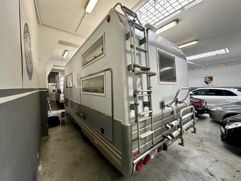 Laika Ecovip daily 2.8 7posti motorhome