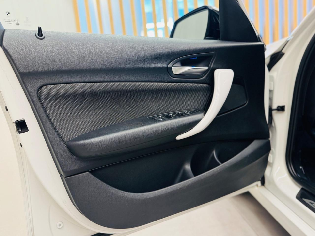 Bmw 116 116d 5p. Sport UNIPROPRIETARIO IVA ESPOSTA FATTURABILE