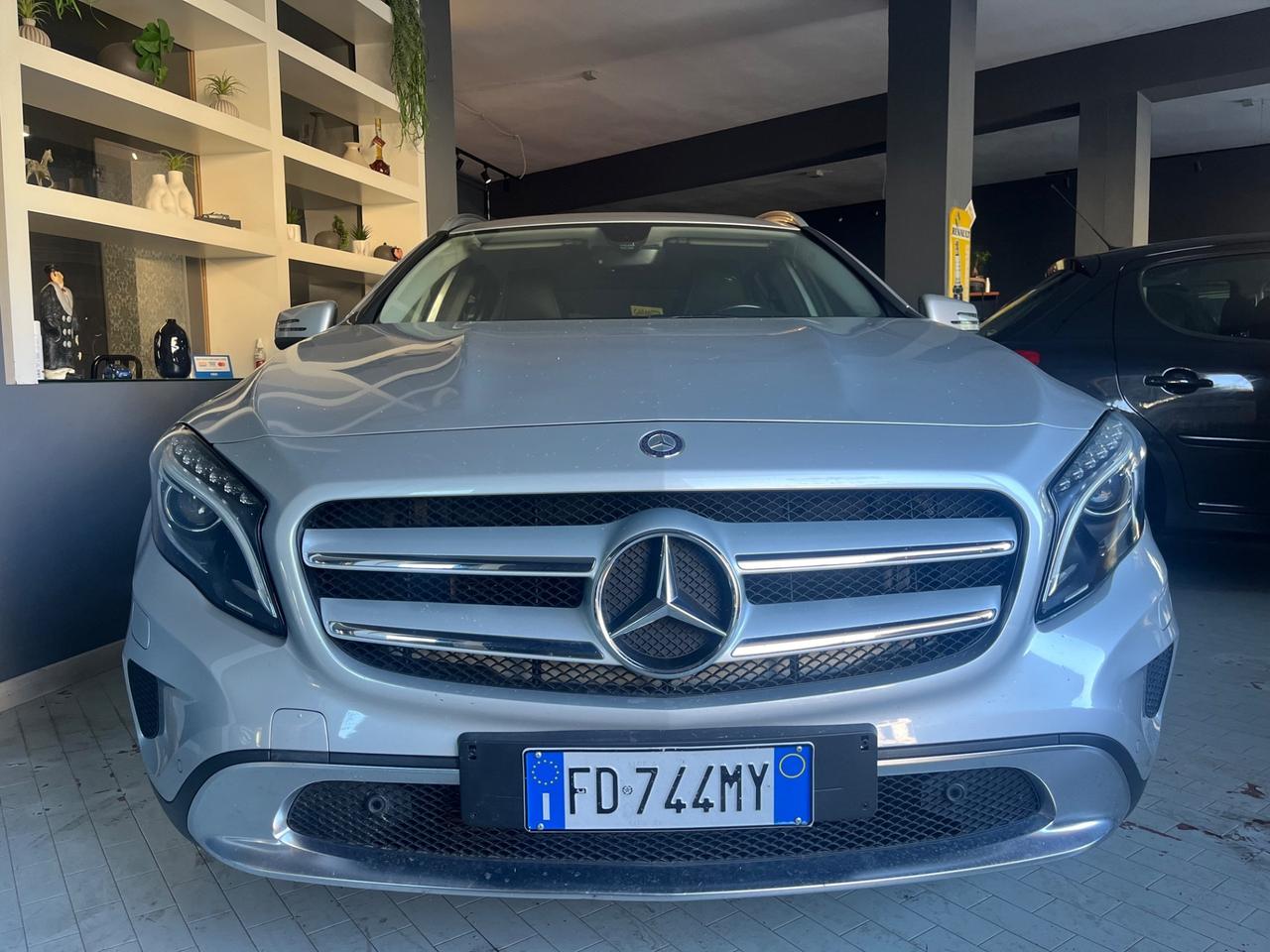 Mercedes-benz GLA 200 CDI Automatic Premium