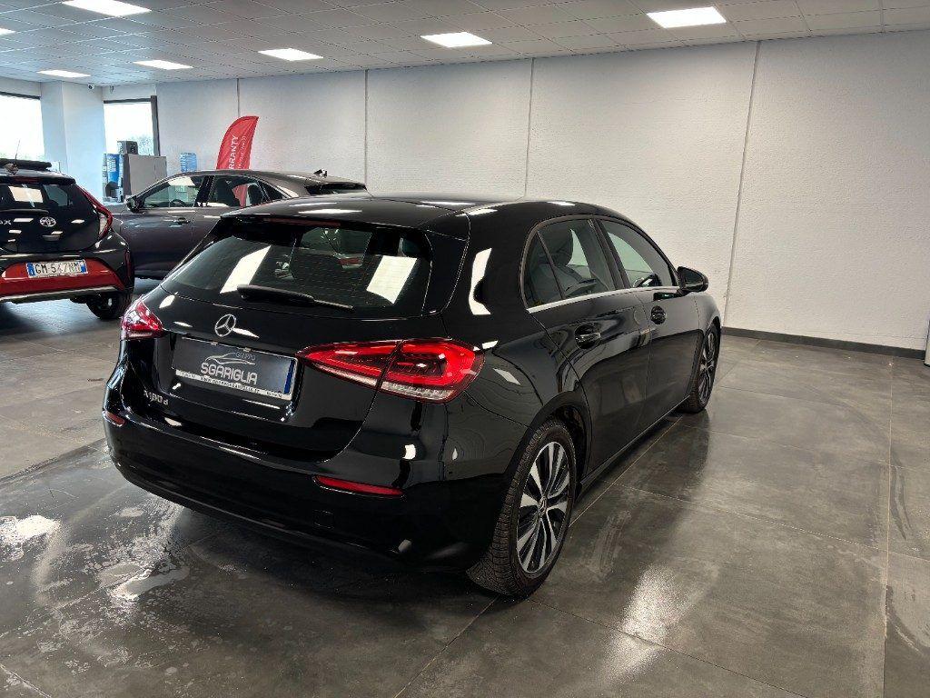 Mercedes A 180 d Executive Full Optional