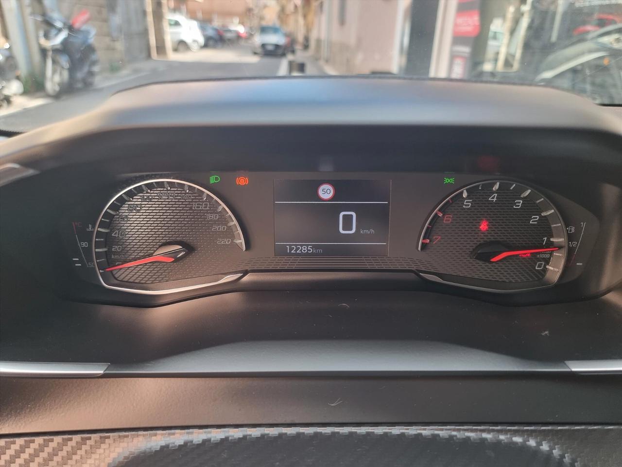Peugeot 208 PureTech 100 Stop&Start 5 porte Style NESSUN OBBLIGO DI FINANZIAMENTO