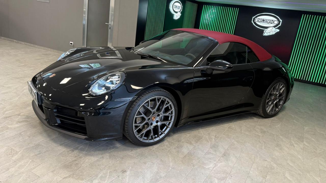 PORSCHE 992 CARRERA CABRIO 2025