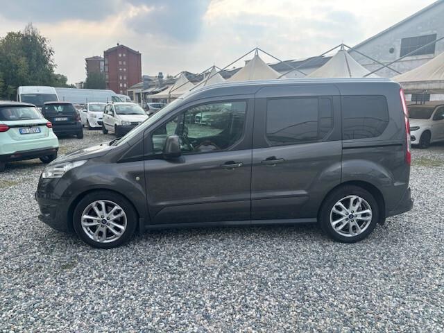 Ford Tourneo Connect 1.5 TDCi 120 CV Titanium