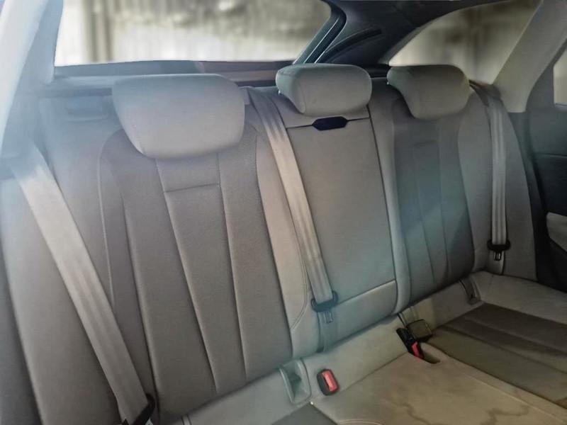 AUDI A4 2.0 TDI quattro S tronic 140kW S-Line Avant