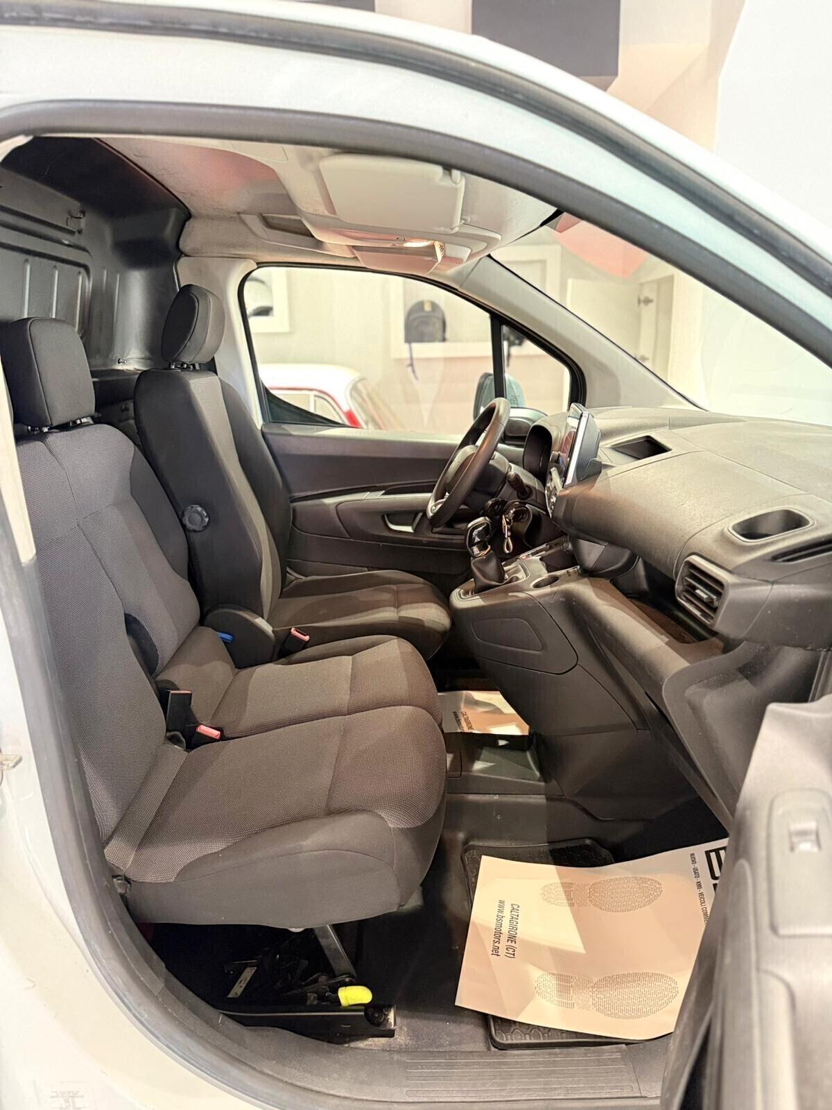 CITROEN Berlingo 1.5 BlueHDi 100 cv 3.posti FULL OPTIONAL