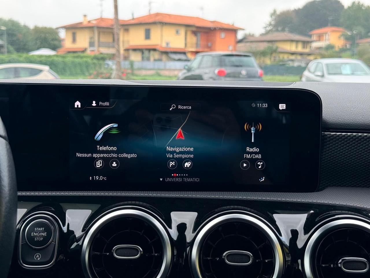 Mercedes-benz A 180 Premium pack AMG 136cv