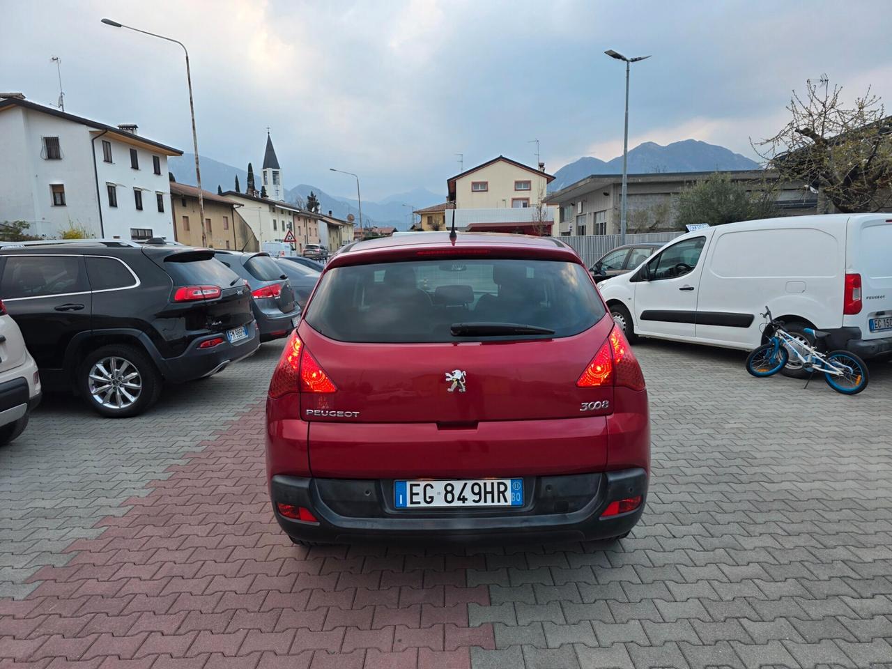 Peugeot 3008 1.6D uniproprietario km... certificato