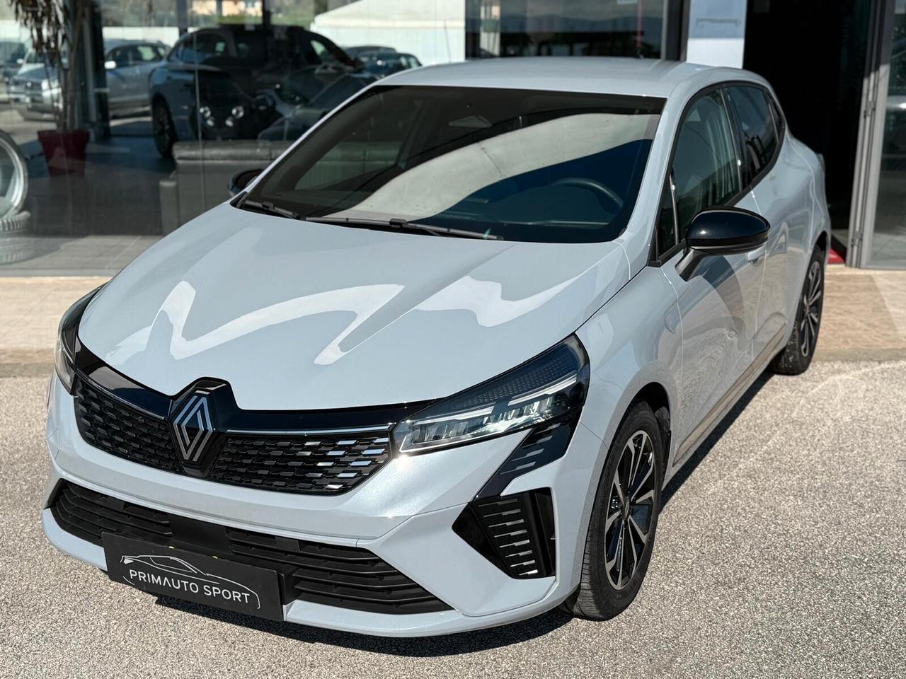 Renault Clio GPL ESCLUSIVA LED NAVI CAMERA FULL OPTIONAL POCHISSIMI KM AFFARE