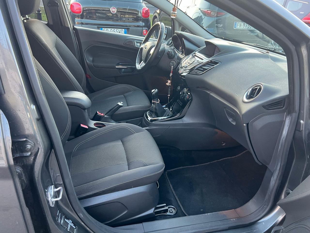 Ford Fiesta 1.5 TDCi 75CV 5 porte Titanium *cinghia-ok*unipro*