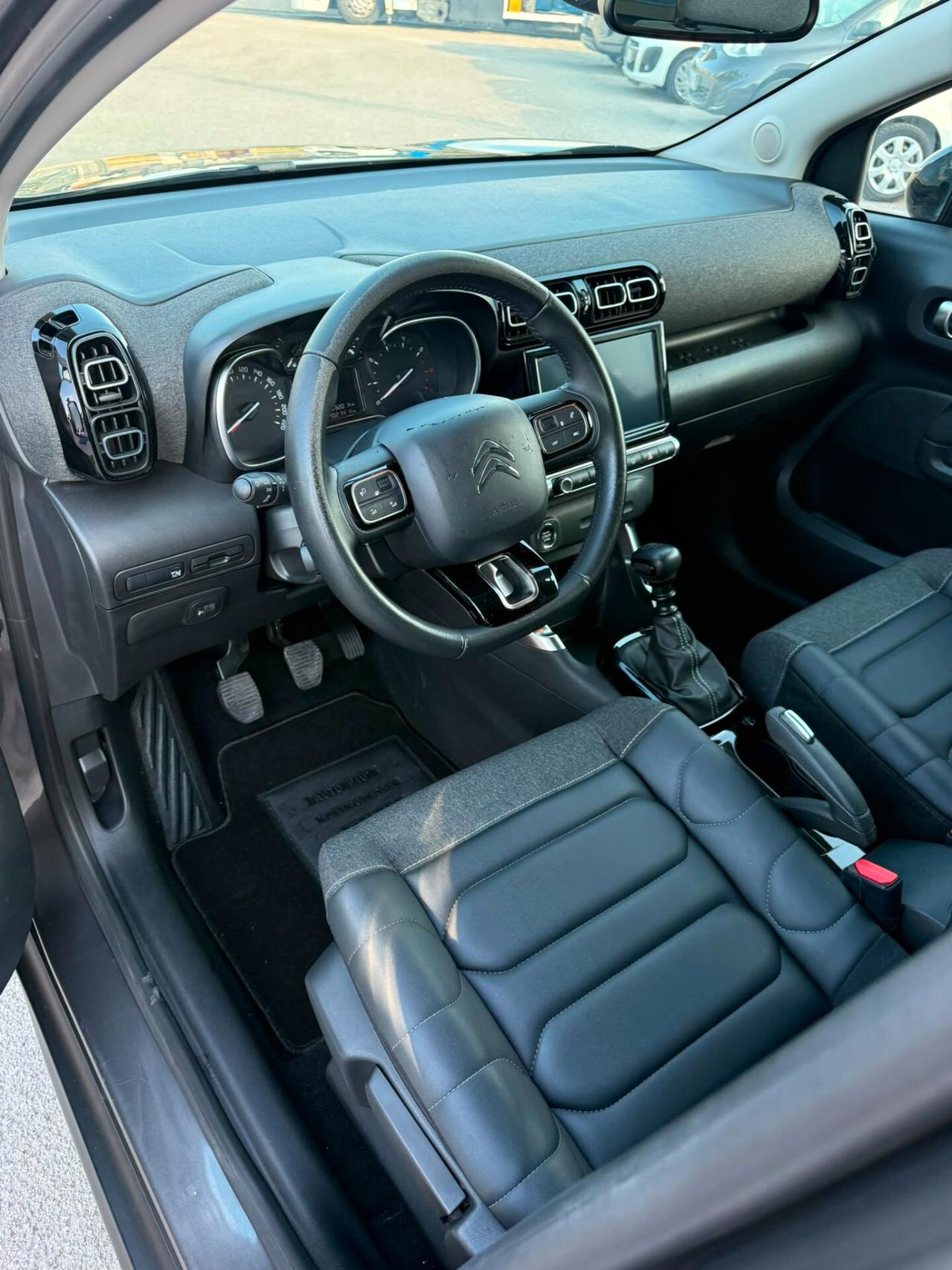 Citroen C3 Aircross BlueHDi 110 S&S Shine Pack