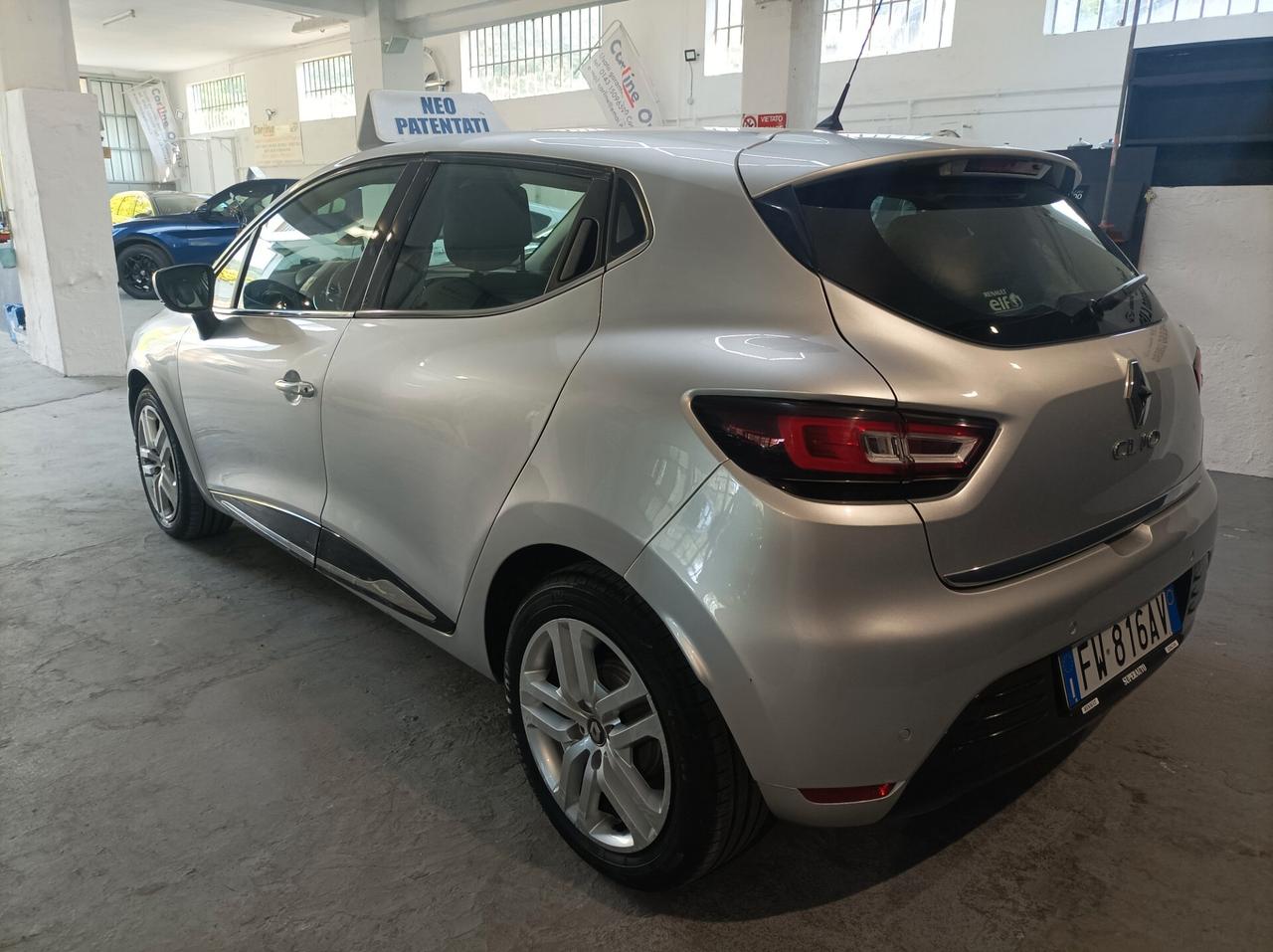 Renault Clio dCi 8V 90 CV 5 porte 2019-DISTR OK