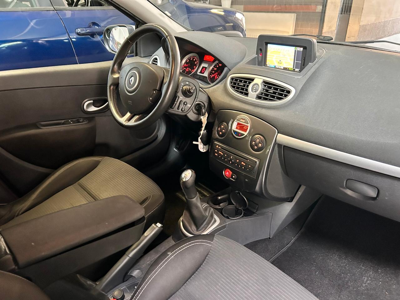 Renault Clio 1.2 16V 5 porte Dynamique