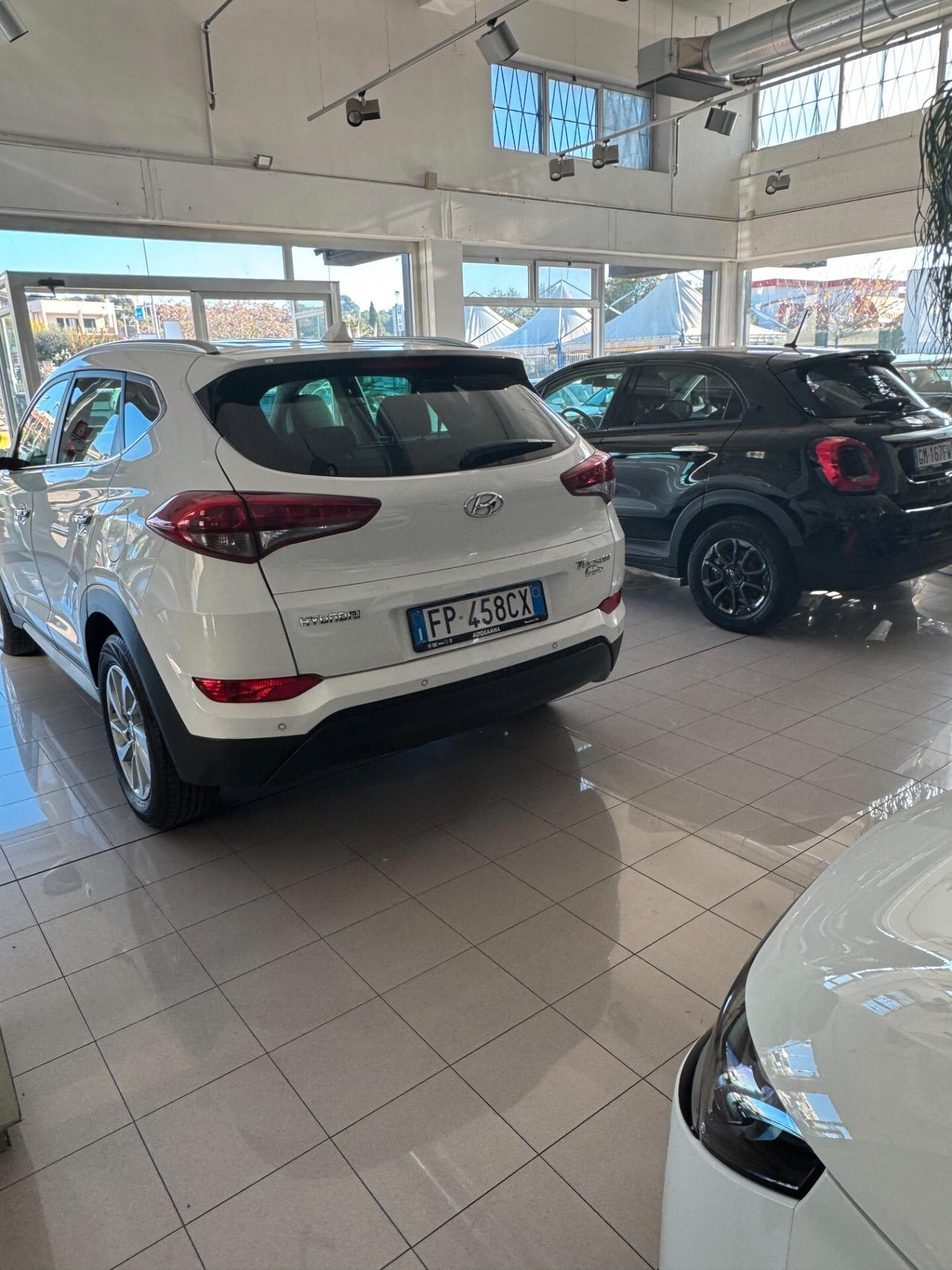 HYNDAI TUCSON 1.7 CRDi XPossible