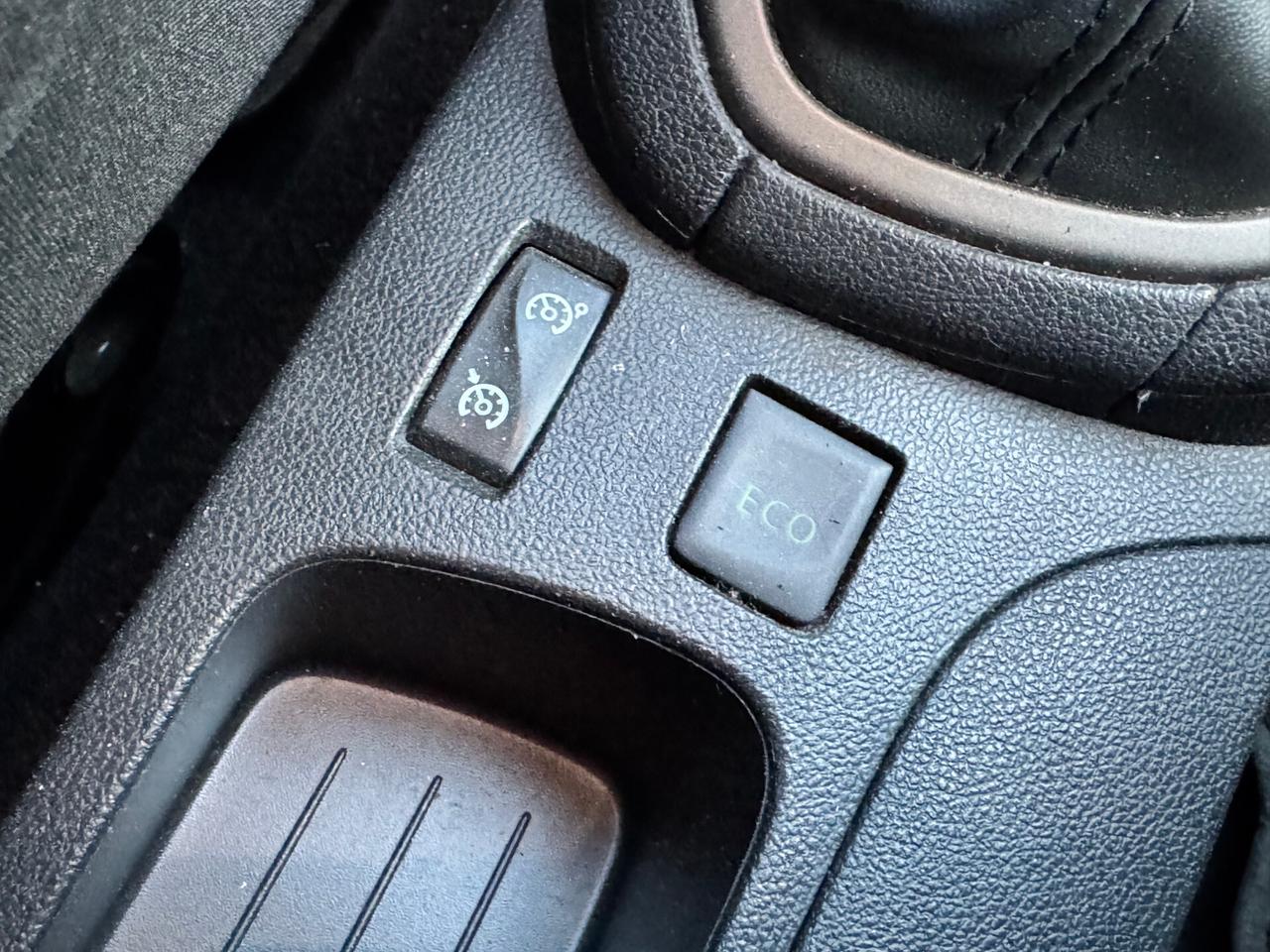 Renault Clio dCi 8V 75 CV Start&Stop 5 porte Energy Intens