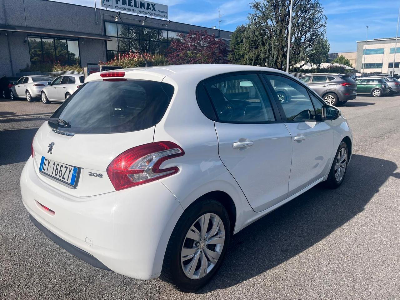 Peugeot 208 1.4 HDi 68 CV 5 porte Access