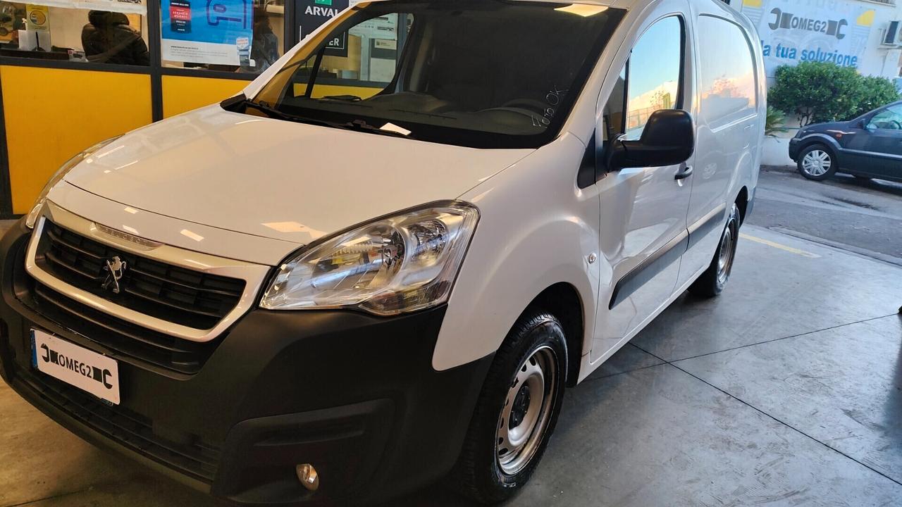 Peugeot Partner 3 POSTI IVA ESPOSTA