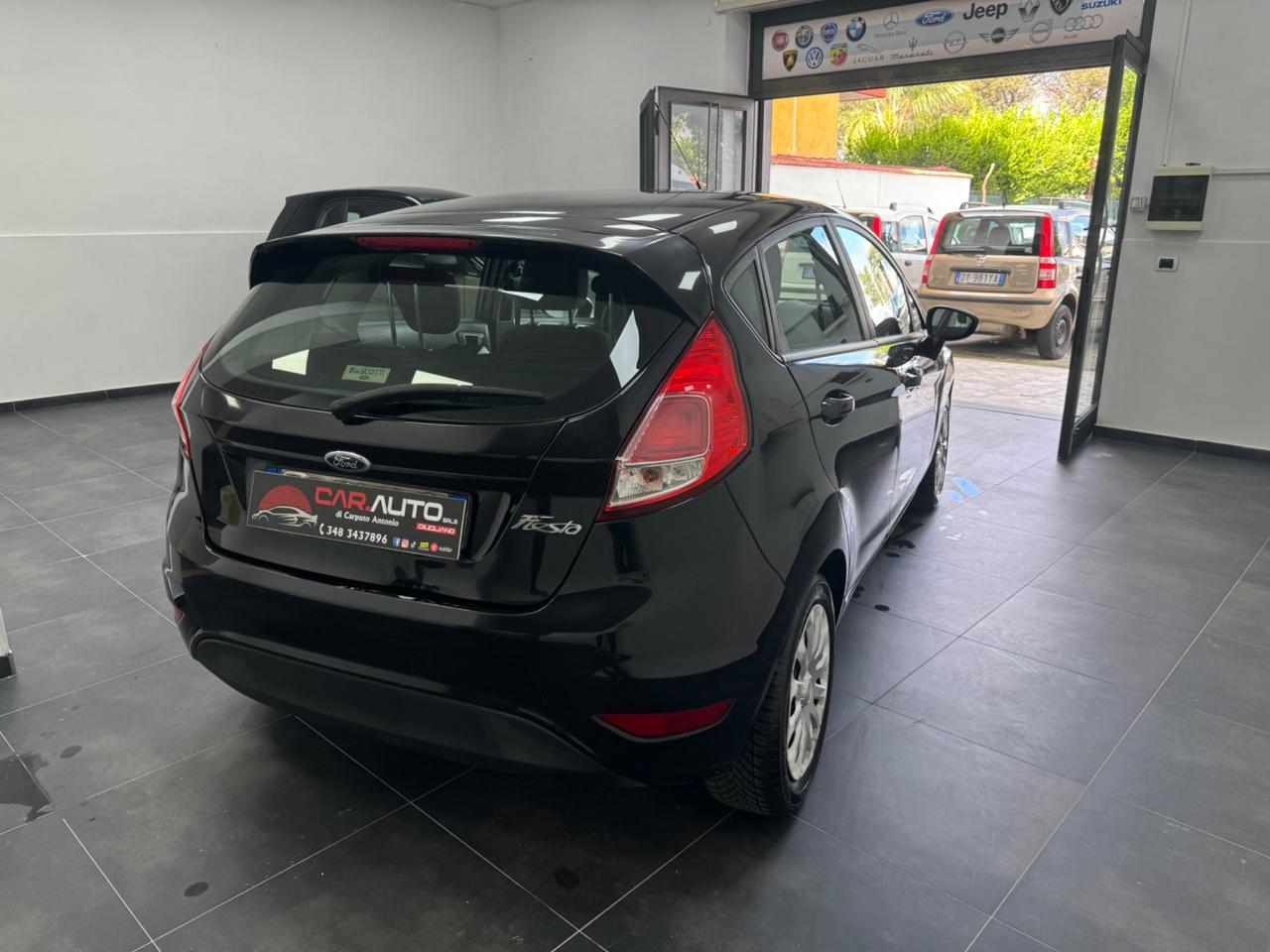 Ford Fiesta 1.5 TDCi 75CV 5 porte Titanium