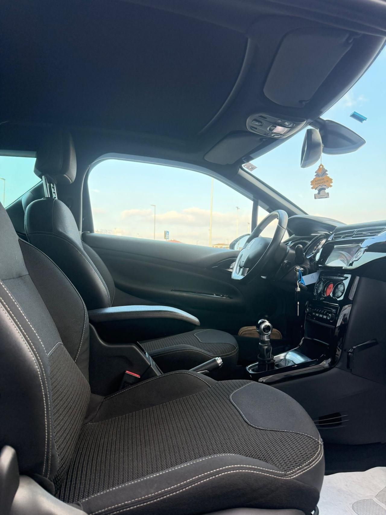 Ds DS3 3 1.2 VTi 82 Chic Cabrio