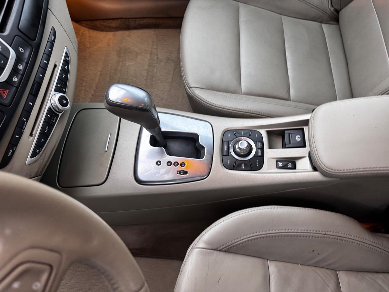 Renault Laguna 2.0 dCi 150CV SporTour Automatica