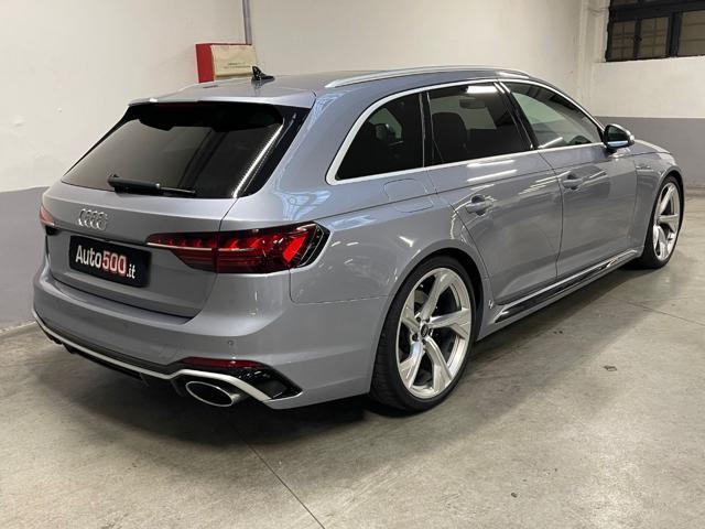 AUDI RS 4 Avant