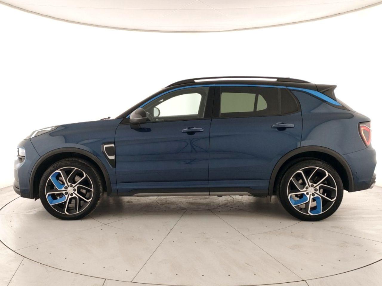 Lynk & Co 01 1.5 td phev auto