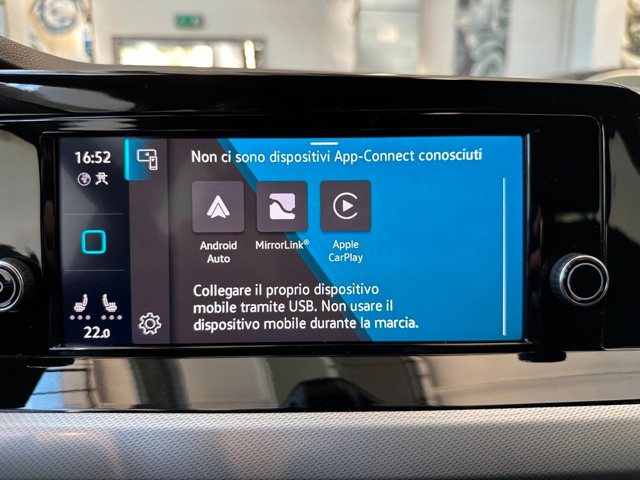 Volkswagen Golf 5 Porte 1.0 tsi Trendline 90cv - Carplay - OK Neopat.