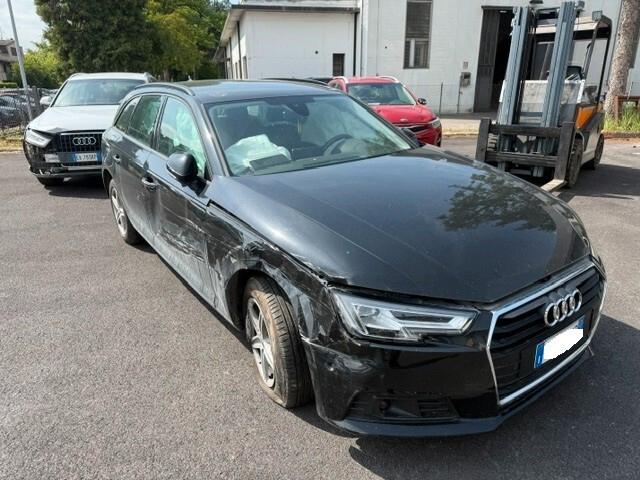 Audi A4 Avant 2.0 TDI 122 CV