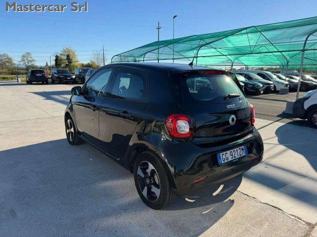 SMART ForFour eq Passion 22kw - GG921ZM