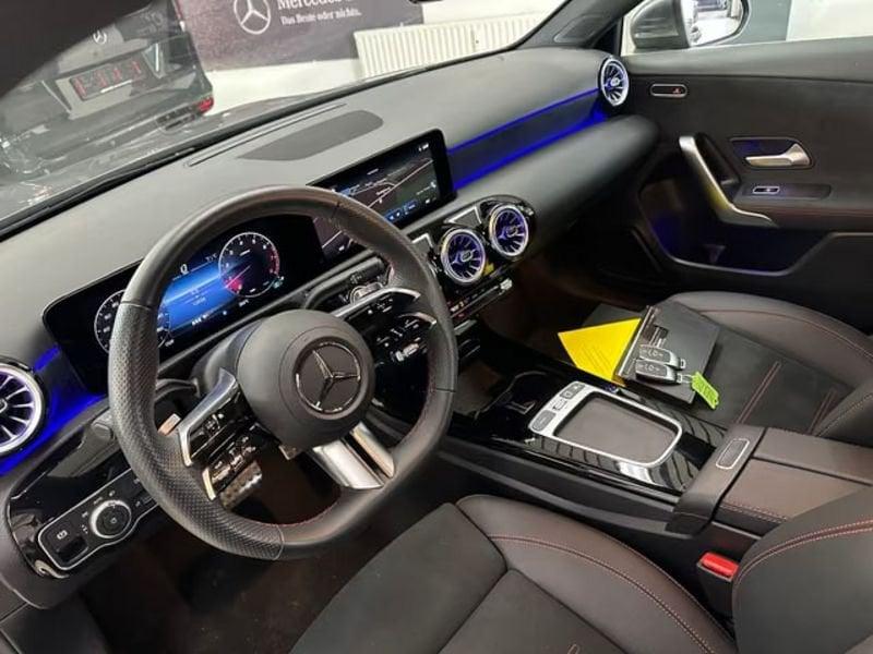 Mercedes-Benz Classe A A 180 Premium AMG LED NAVI
