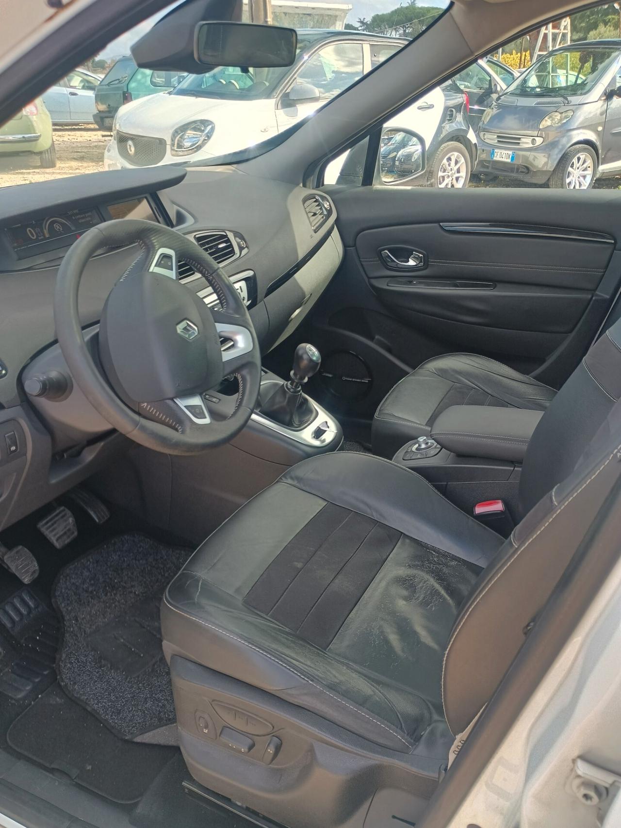 Renault Scenic Scénic XMod 1.6 dCi 130CV Start&Stop Bose