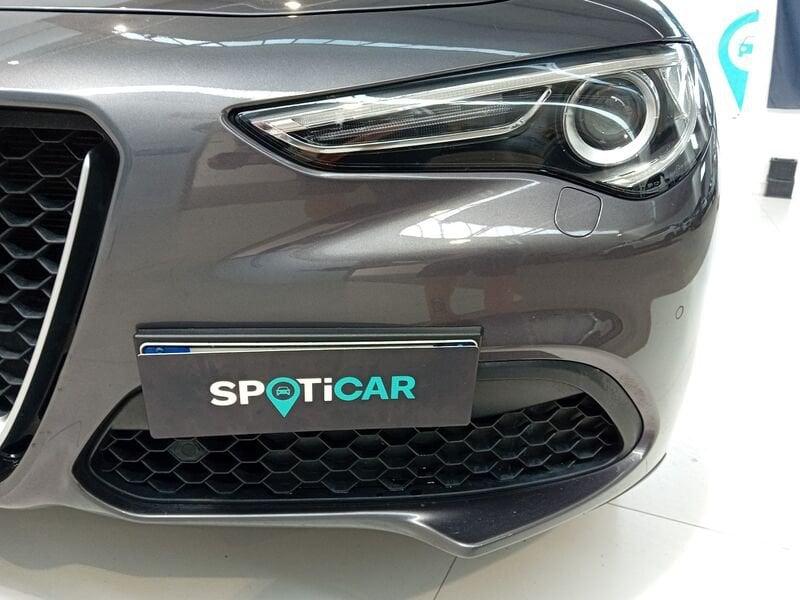 Alfa Romeo Stelvio 2.2 Turbodiesel 190 CV AT8 RWD Super