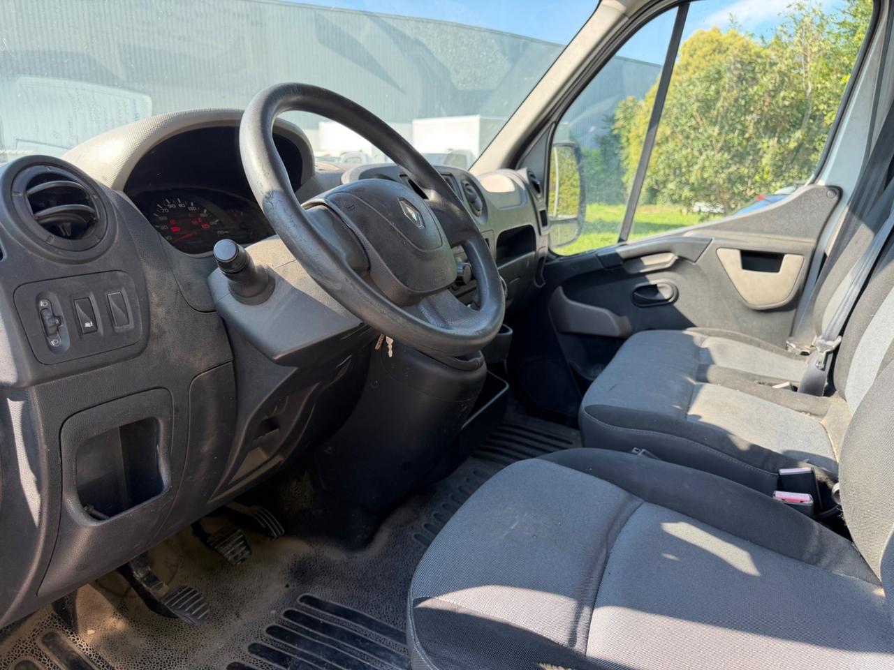 Renault Master 2.3 dCi VA IN PROTEZIONE !