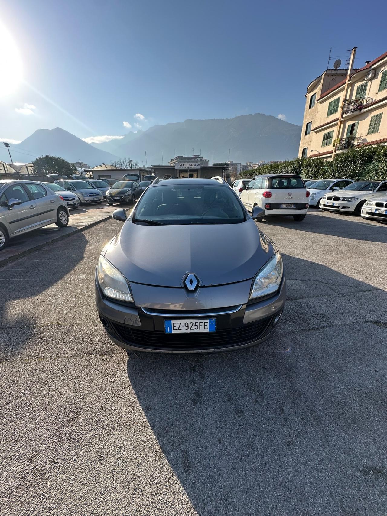 Renault Megane Mégane 1.5 dCi 110CV EDC SporTour Wave