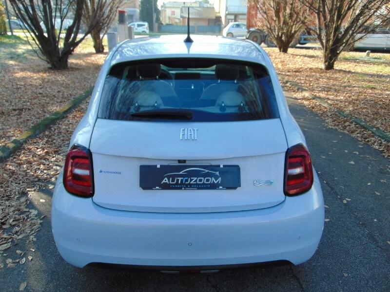 FIAT 500 (2020-->) 500e Berlina 42 kWh La Prima