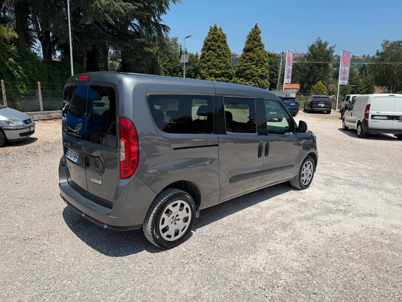 Fiat Doblò 1.6 MJT 120CV Combi Maxi XL N1 Lounge