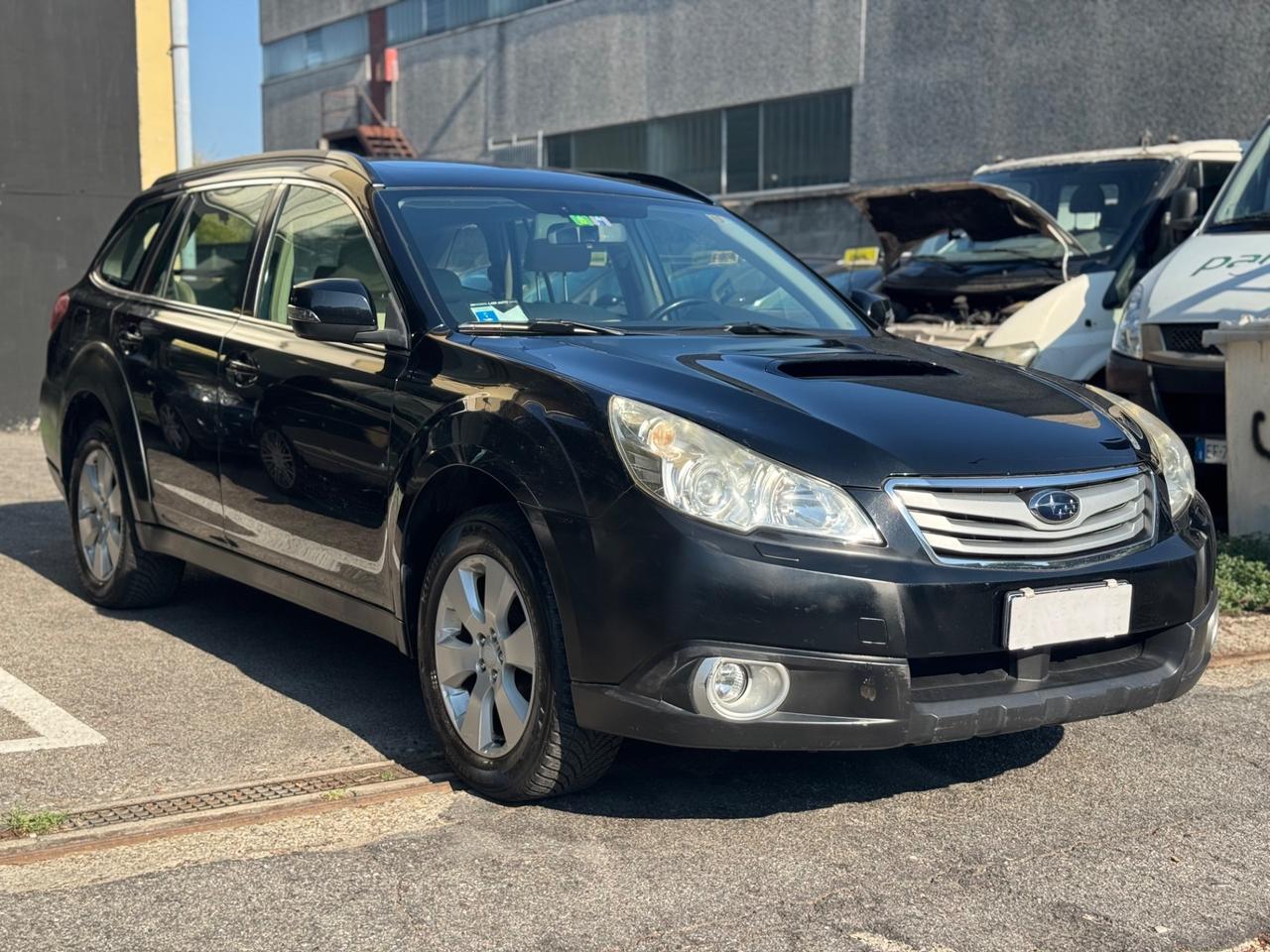 Subaru OUTBACK 2.0D Exclusive