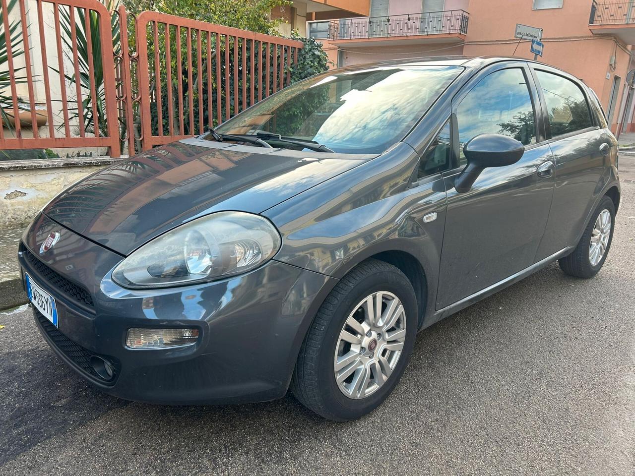 Fiat Punto 1.3 MJT 75 CV Lounge