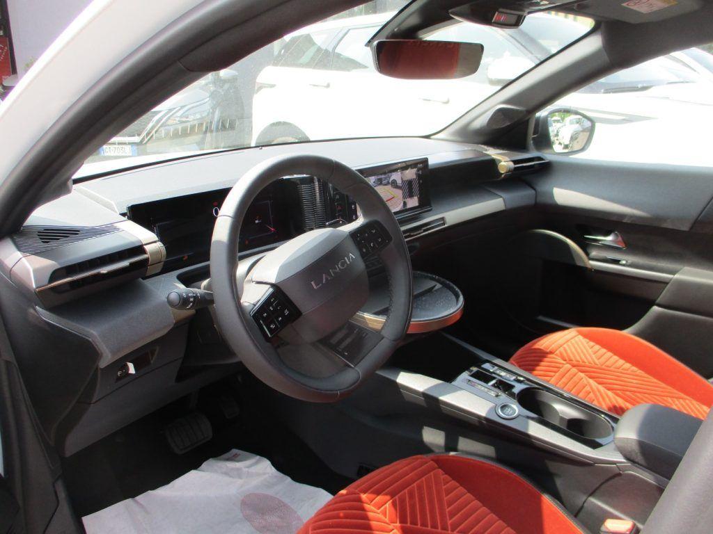 Lancia Ypsilon Hybrid e-DCT LX - Ok Neopat. - PRONTA