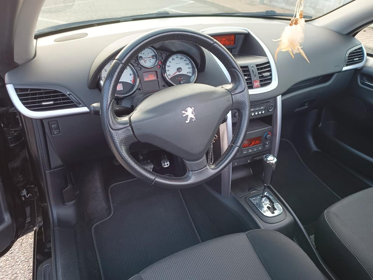 Peugeot 207 CC CambioAut.61900Km