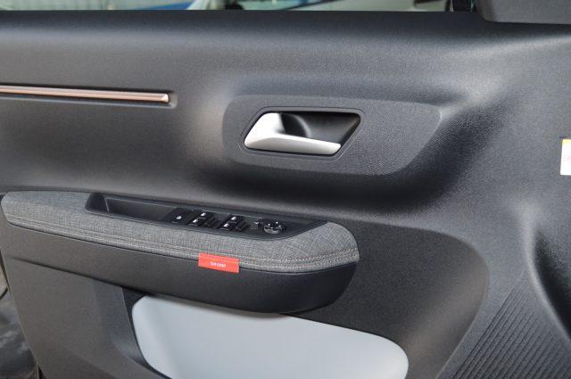 CITROEN C3 Aircross Hybrid 145 CV e-DCS6 Plus Automatica