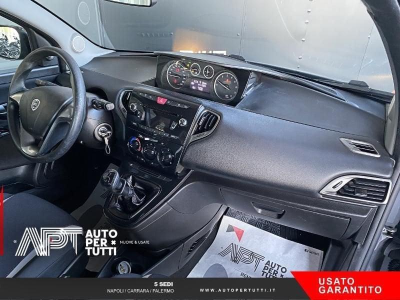 Lancia Ypsilon Ypsilon 1.2 8v Elefantino ecochic Gpl 69cv my14