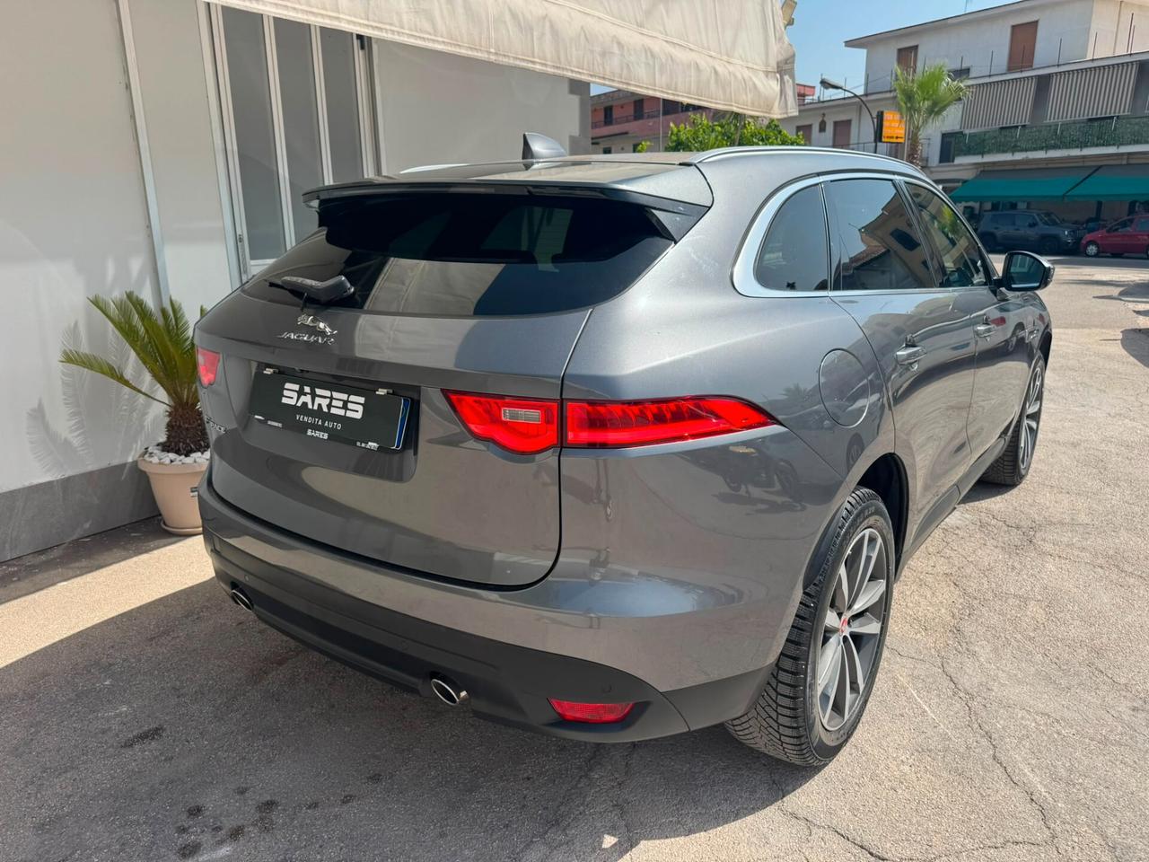 Jaguar F-Pace 2.0 D 240 CV AWD aut. Prestige