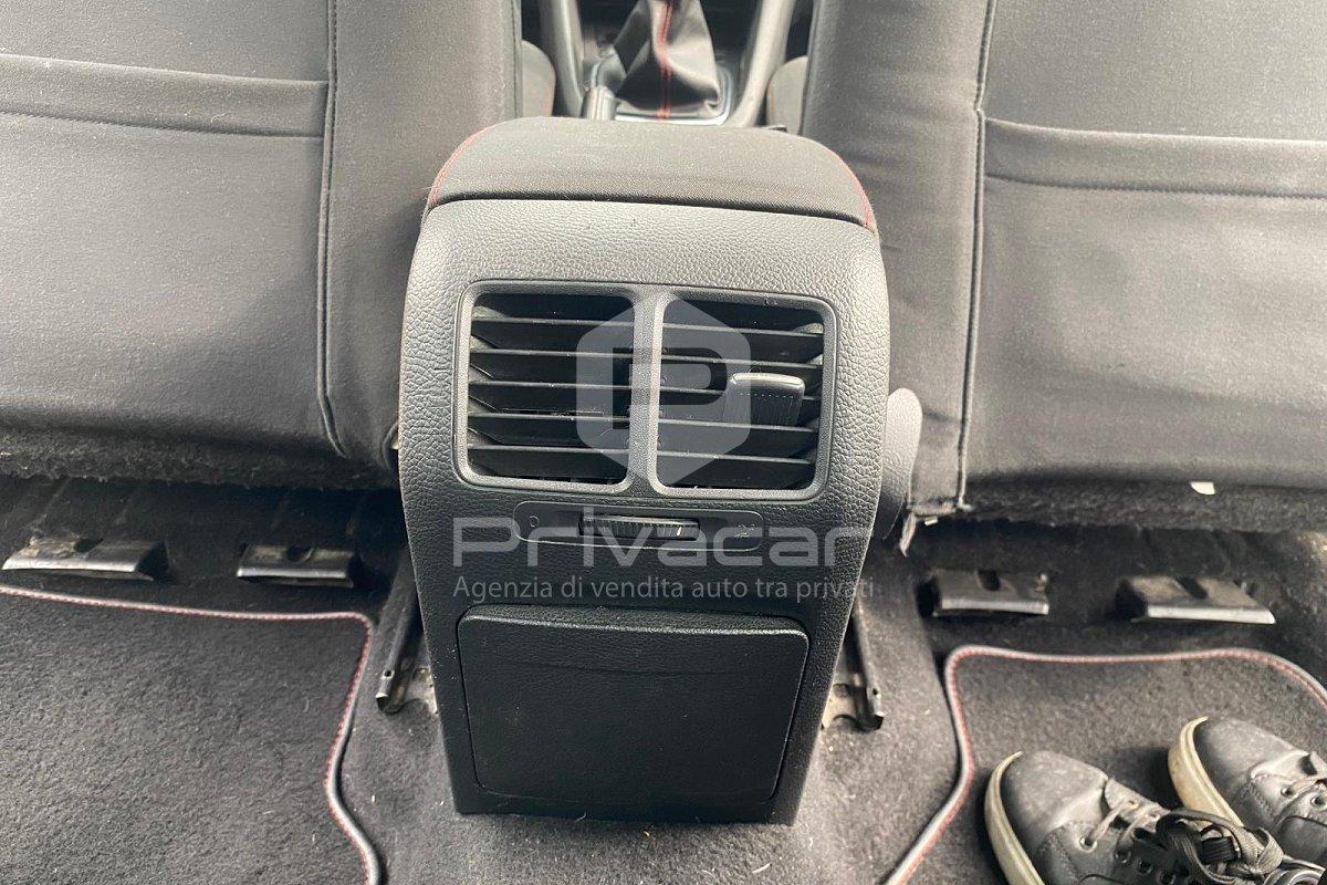 VOLKSWAGEN Golf 2.0 TSI 3p. GTI