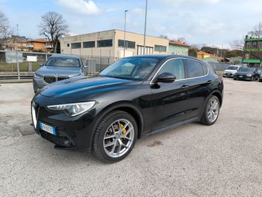 Alfa Romeo Stelvio 2.2 Turbodiesel 210 CV AT8 Q4 Executive