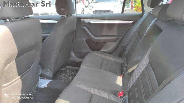 SKODA Octavia Wagon 2.0 tdi Executive 150cv - GA041KJ
